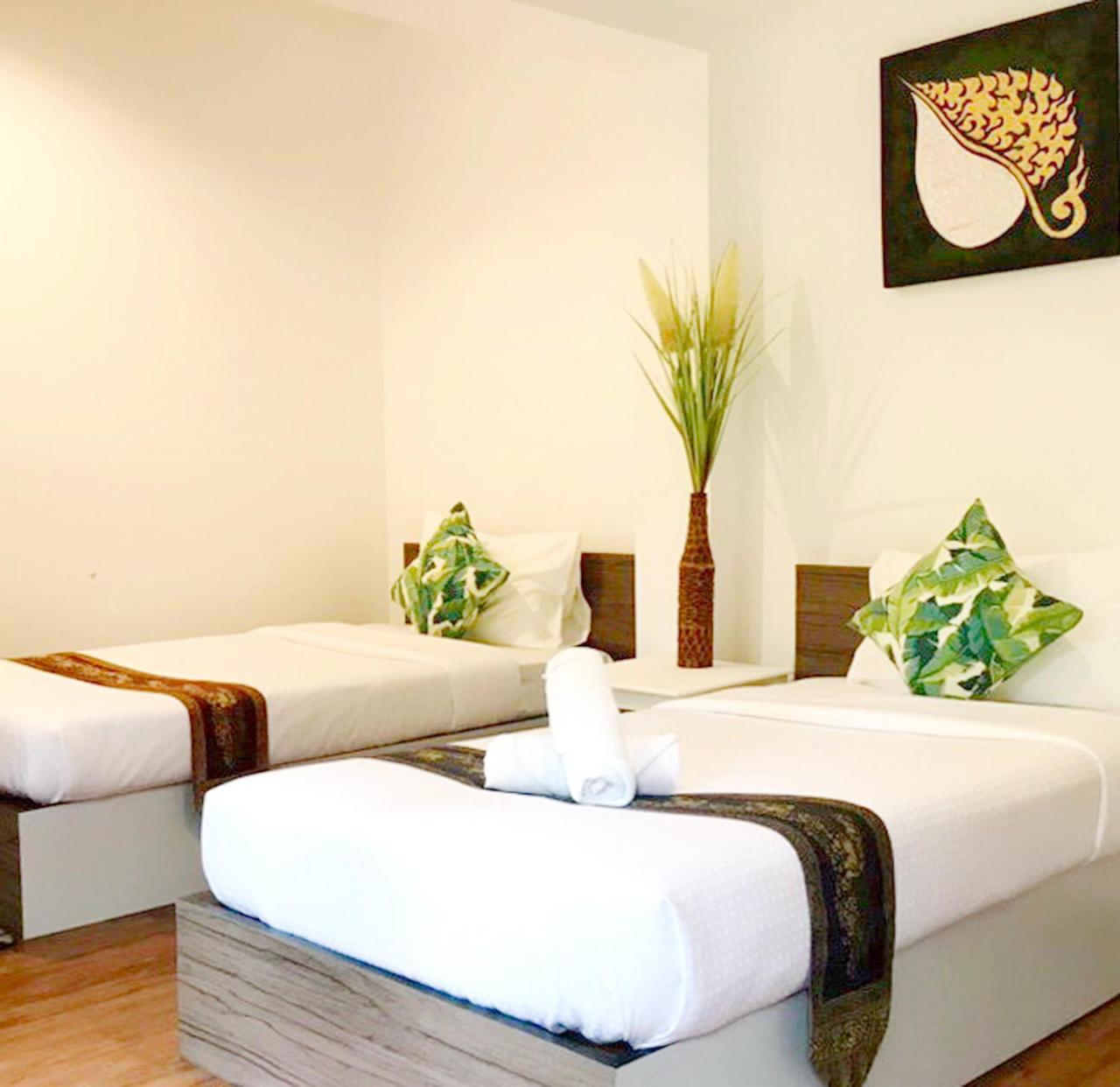 West Coast Beach Resort Ko Pha Ngan Buitenkant foto