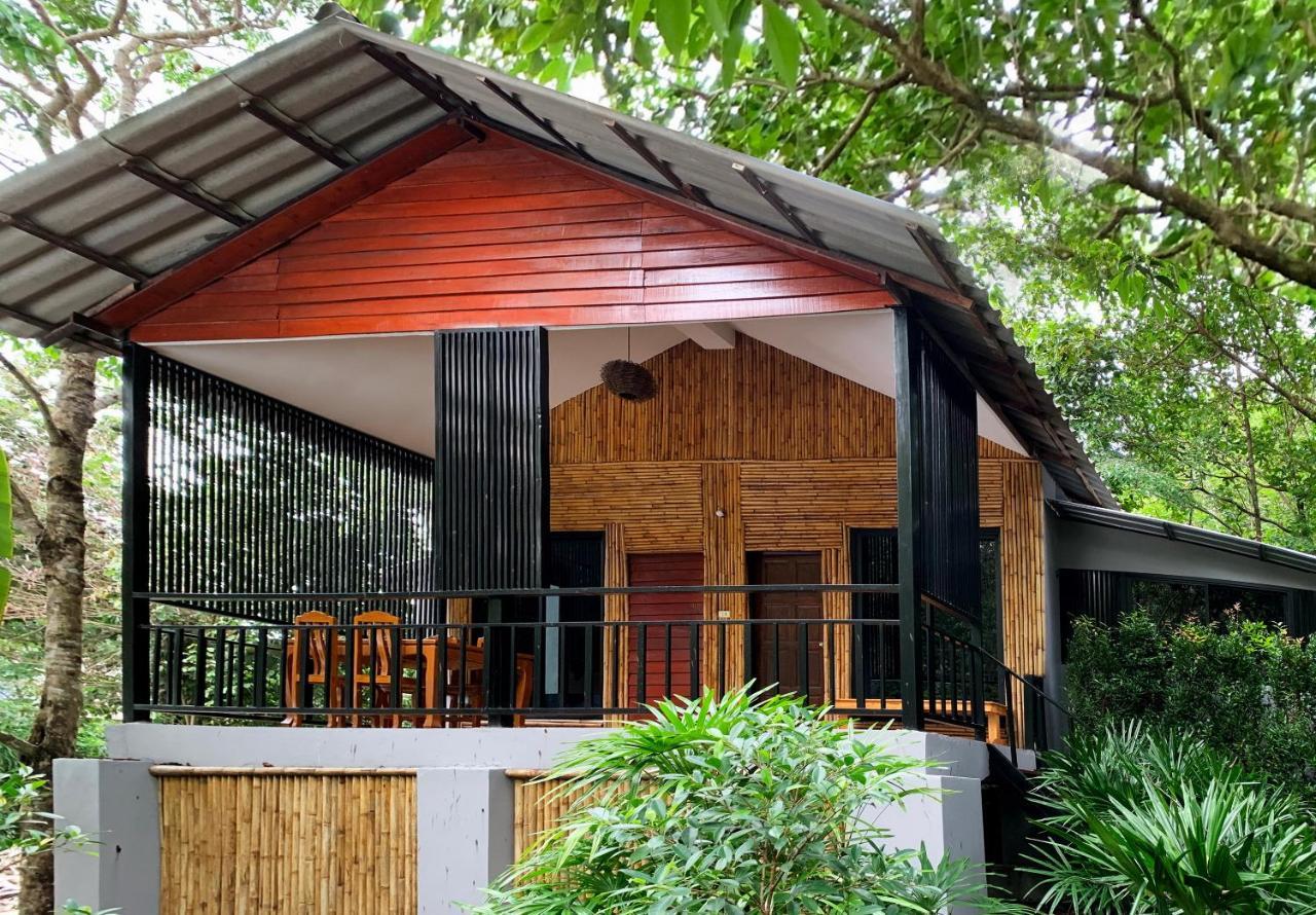 West Coast Beach Resort Ko Pha Ngan Buitenkant foto