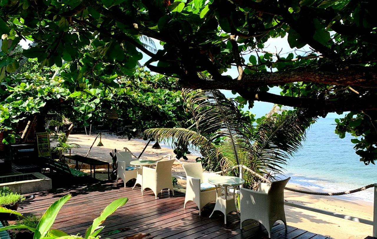 West Coast Beach Resort Ko Pha Ngan Buitenkant foto