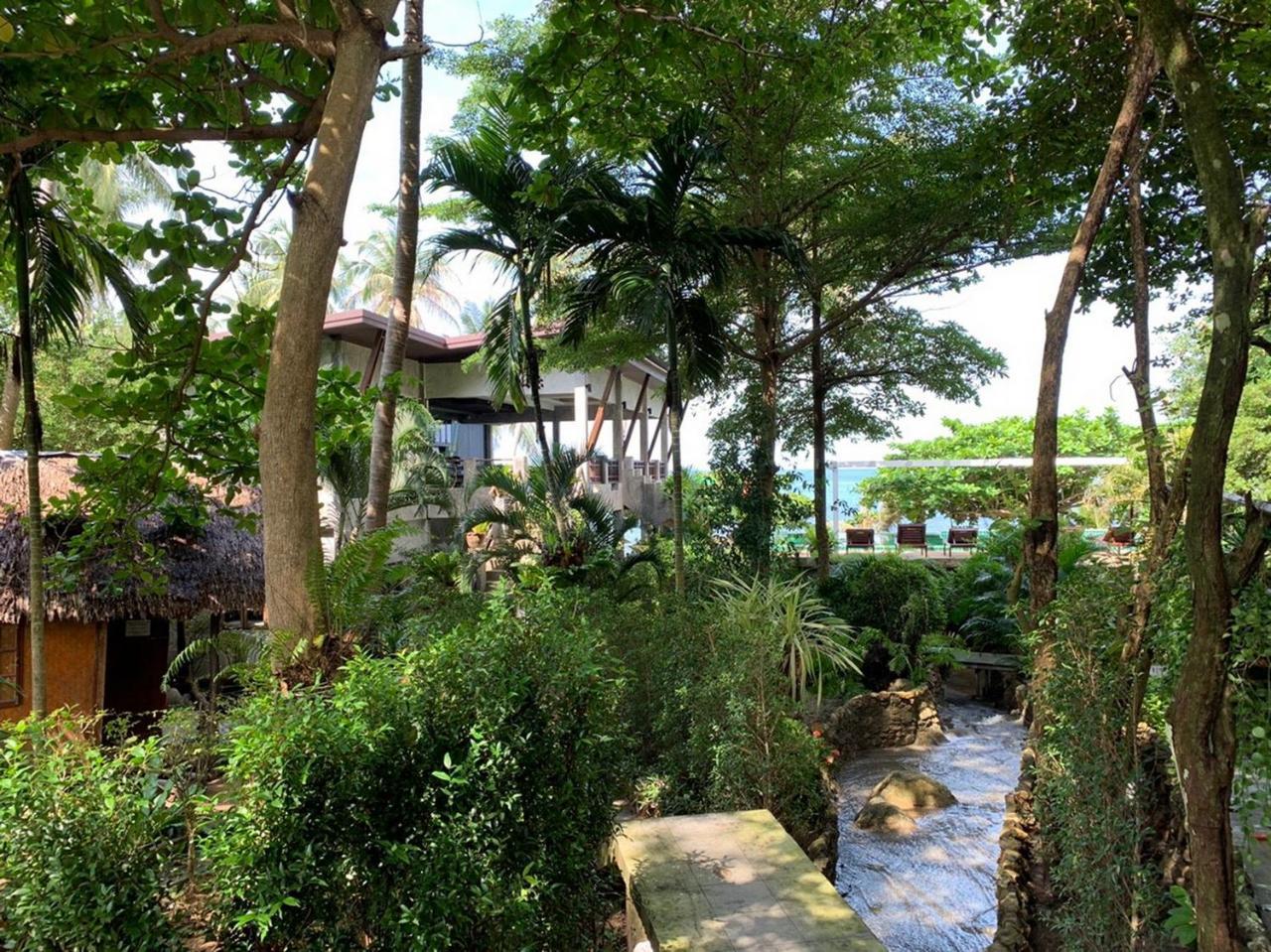 West Coast Beach Resort Ko Pha Ngan Buitenkant foto