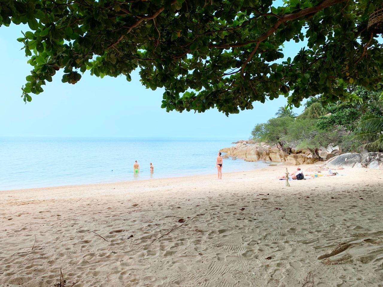 West Coast Beach Resort Ko Pha Ngan Buitenkant foto